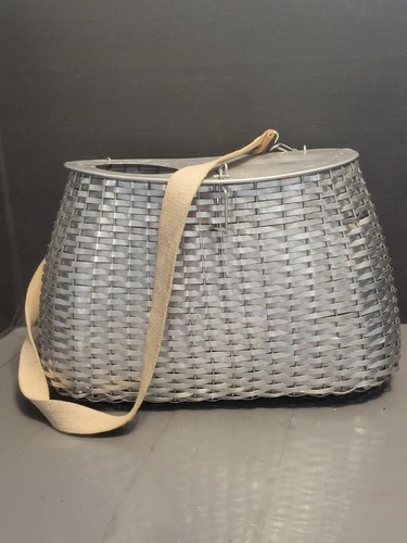 Antico cesto alluminio - ,