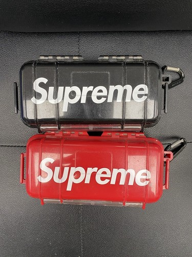 Supreme pelican case 1060 - case,