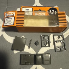 Roco 359 HO Dodge M880 with