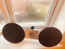 Bang and Olufsen Beosound 8 +