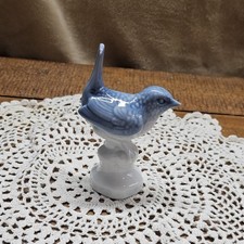 Statuina uccellino blu