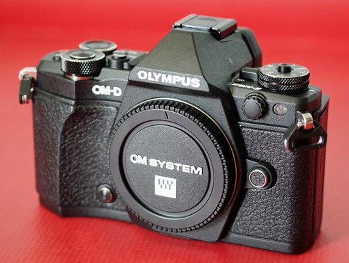 Olympus ii come - e-m5,