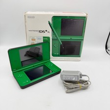 Console Nintendo DSi XL verde