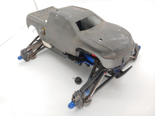 Dirty vintage traxxas nitro - vintage,