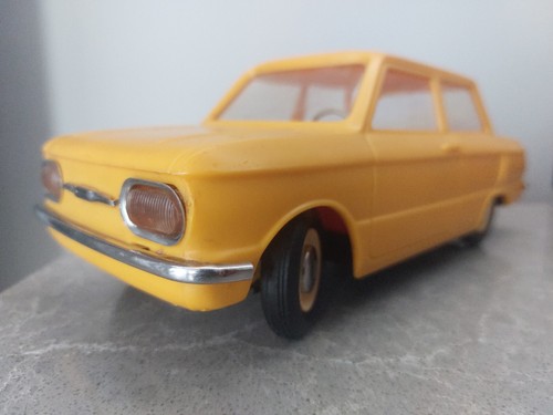 Auto giocattolo vintage