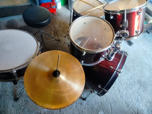 Strumenti musicali - strumenti,