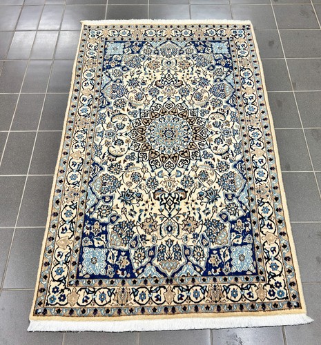 Tappeto orientale annodato - , a