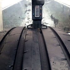 GOMME USATE 235/45R20 100W