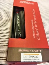 Copertone corsa modello FORMULA PRO TLR S-LIGHT misura 700 x 28C nero