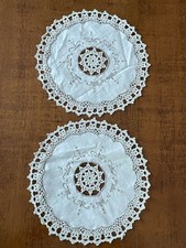 N. 2 CENTRINI FATTI A MANO