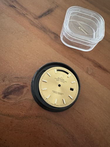 228238 champagne stick dial - champagne,