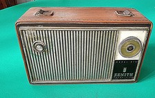 radio Zenith Royal 670