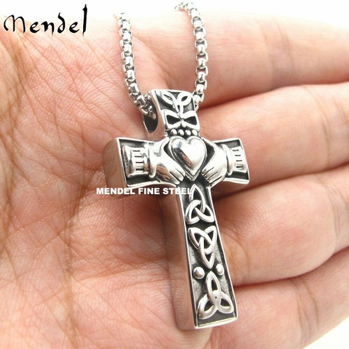 Collana con ciondolo croce