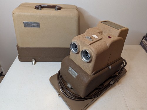 Proiettore vintage - 3d,