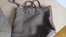 Borsa Prada in pelle - colore grigio