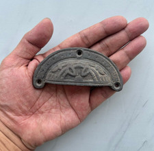 Maniglie estraibili per tazze