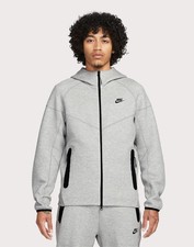 NEW Nike Tech Fleece