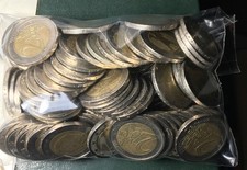 lotto di 100monete da 2€ per collezionisti a caccia di rarità  non controllate