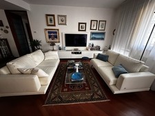 Coppia Divani Doimo 2 Posti Maxi Pelle Bianca Come Nuovo