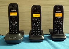 Panasonic 3 telefoni cordless , 1 Master + 2 Slave, pari al nuovo!