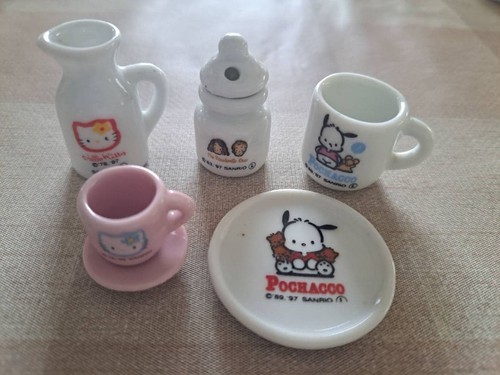 Sanrio hello kitty - sanrio,