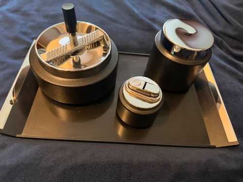 Retro cigarette dispenser - retro,