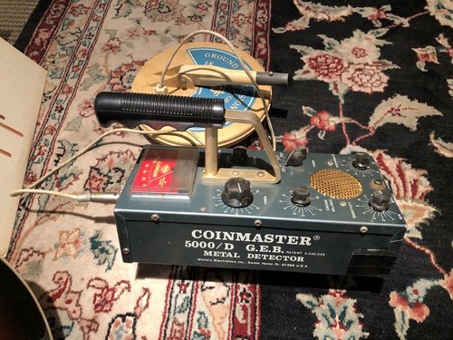 Vintage white coinmaster - vintage,