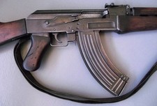 DENIX NON-FIRING AK-47 REPLICA