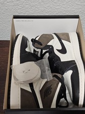 Jordan 1 Dark Mocha High