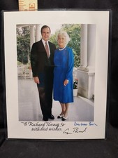 Foto firmata George e Barbara