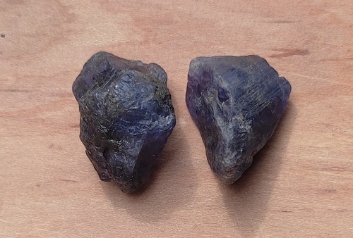 Tanzanites pierres gemmes