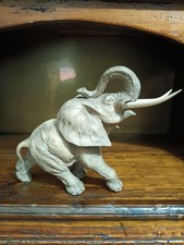 ELEFANTE STATUA IN CERAMICA