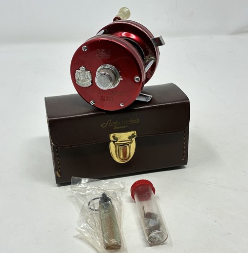 Vintage red abu garcia - red,