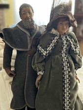 Coppia di personaggi in