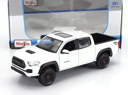 Maisto toyota tacoma - 1/27,