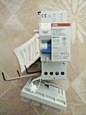 ABB DDA74 BLOCCO DIFFERENZIALE  25A 0,03A EY 9136