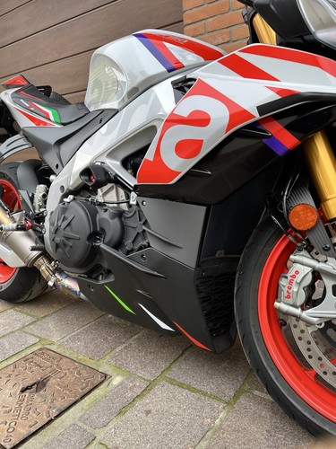 Carena laterale aprilia - ,
