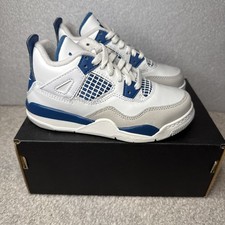 Air Jordan 4 blu militare, PS