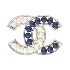 Spilla CHANEL logo CC finta