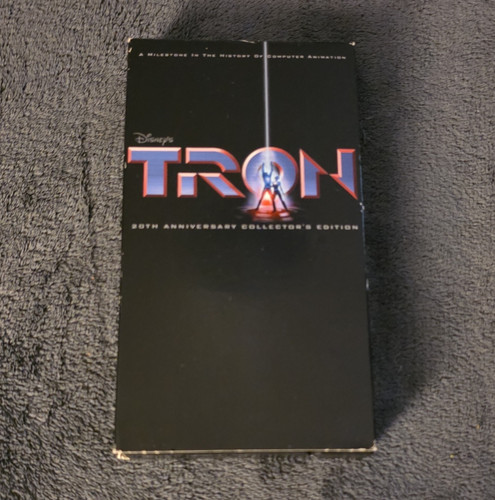 Walt disney home video tron - disney,