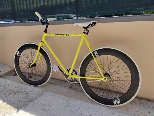 Bicicletta scatto fisso - scatto,