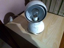 LAMPADA DA TAVOLO ARTEMIDE