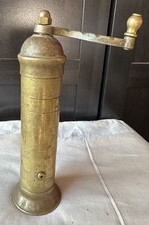 Macinapepepe Atlas vintage in ottone alto 8" made in Greece