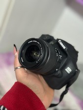 Canon EOS 2000D 24.1 Mpx