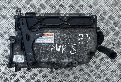 Toyota auris hybrid 2013 - 1.8,