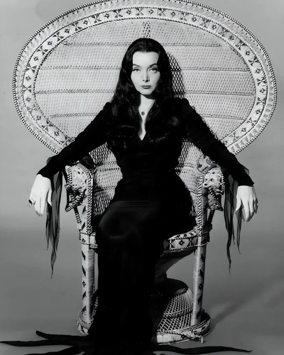Morticia carolyn jones - morticia,,