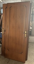 Vendo fino a 4 porte in legno