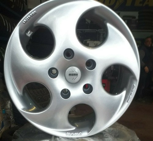 Set quattro cerchi momo - quattro,