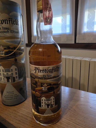 Prestonfield blended scotch - -,