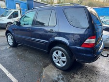 Breaking Mercedes 163 ML270